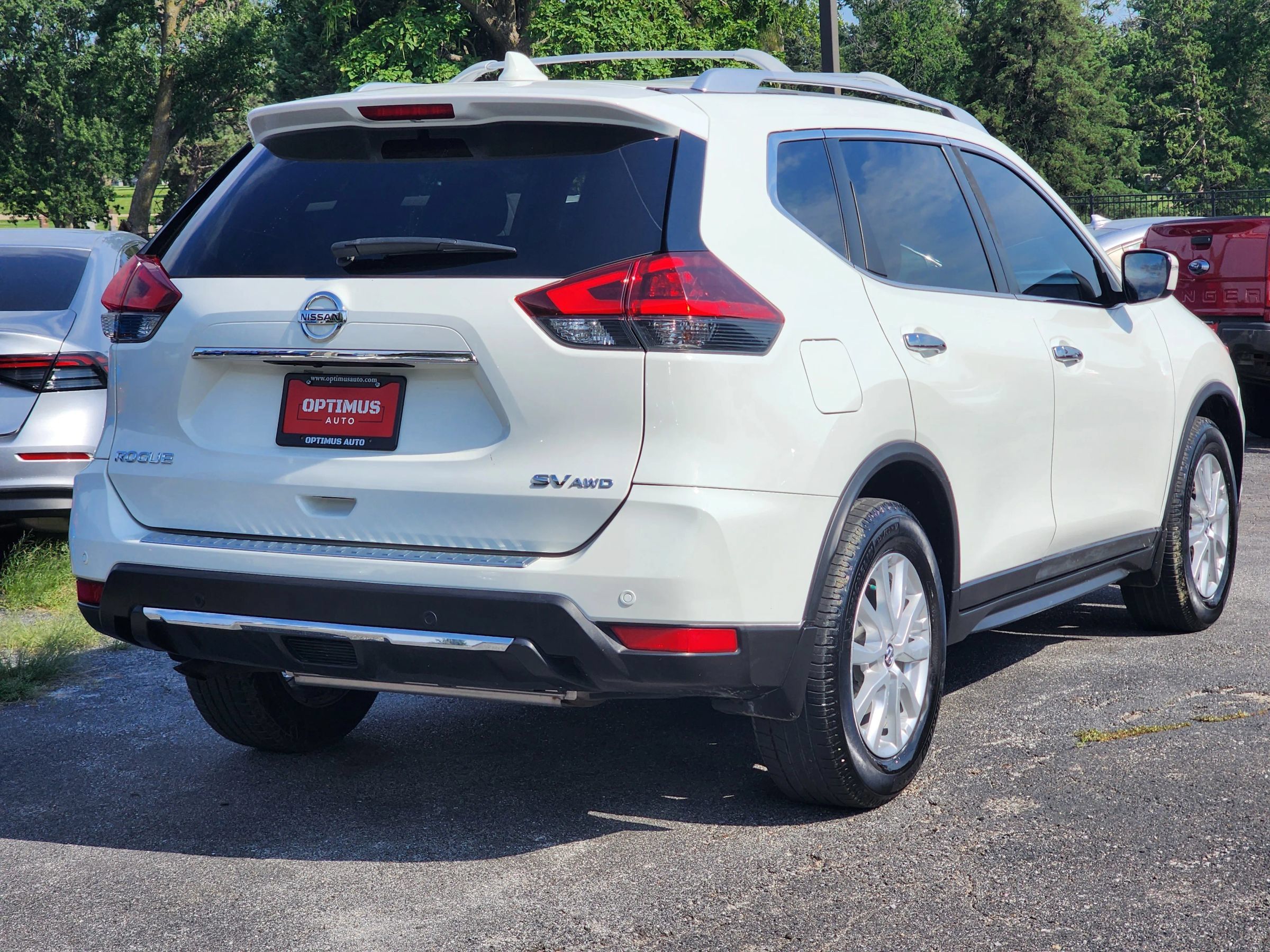 Used 2020 Nissan Rogue SV AWD/4WD image 7