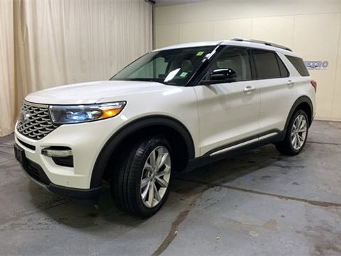 Certified 2023 Ford Explorer Platinum w/ Technology Package image 55