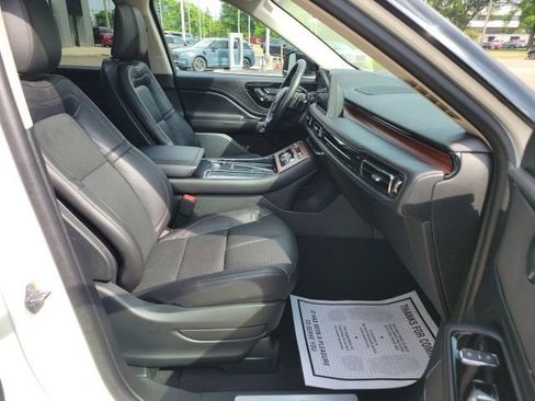 Used 2024 Lincoln Aviator Reserve w/ Elements Package Plus AWD/4WD image 27