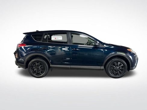 Used 2018 Toyota RAV4 LE w/ All Weather Liner Package FWD image 6