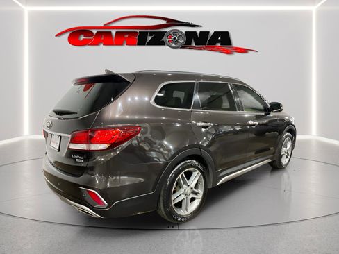 Used 2017 Hyundai Santa Fe Limited FWD image 4