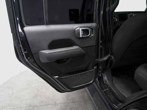 Used 2021 Jeep Wrangler Unlimited Sport AWD/4WD image 25