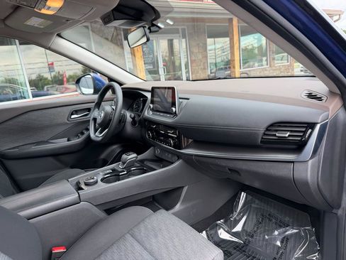 Used 2021 Nissan Rogue SV AWD/4WD image 21