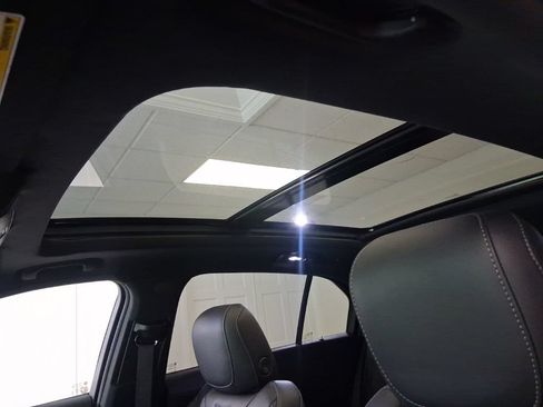 Certified 2023 Cadillac XT4 Premium Luxury w/ Cold Weather Package AWD/4WD image 16