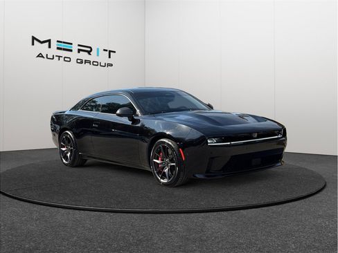Used 2024 Dodge Charger Daytona Scat Pack w/ Plus Group AWD/4WD image 1