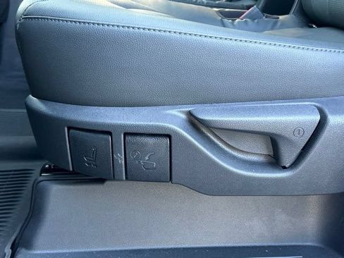 Certified 2025 Toyota Grand Highlander AWD image 34