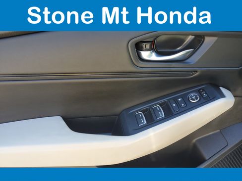 Used 2024 Honda Accord EX image 18