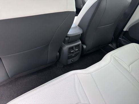 New 2026 Ford Mustang Mach-E Premium image 11