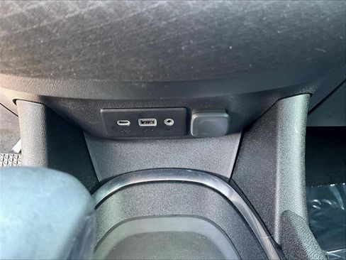 Used 2025 Chevrolet Malibu LT FWD image 18