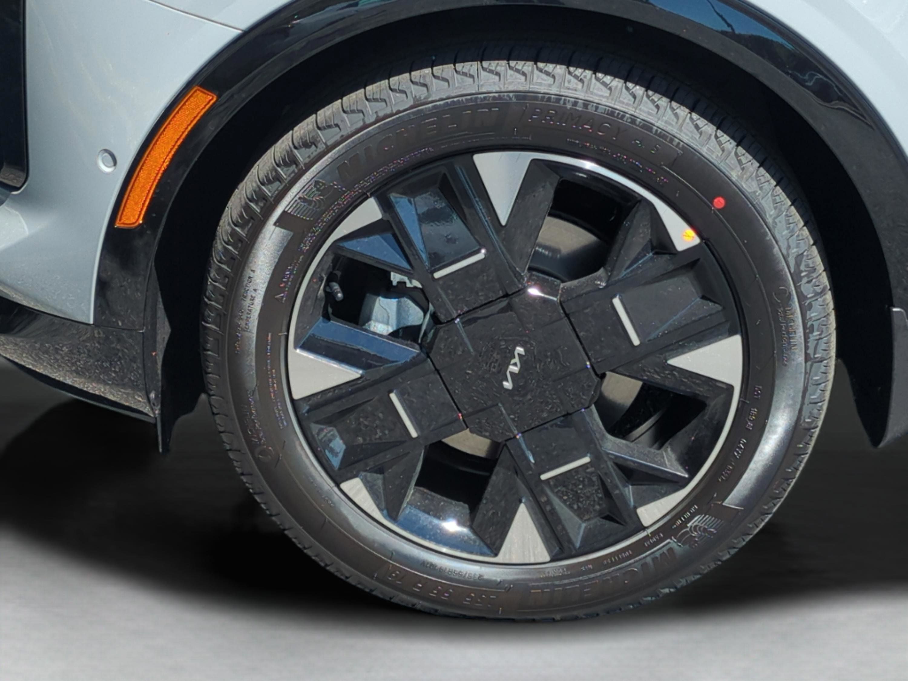 New 2026 Kia Sportage SX FWD image 11