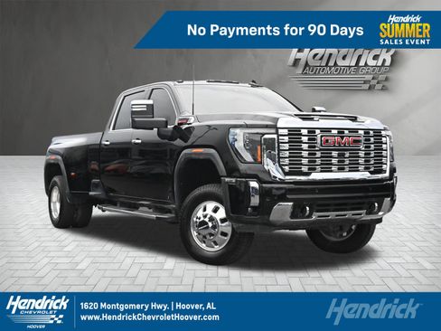 Used 2025 GMC Sierra 3500 Denali AWD/4WD image 1
