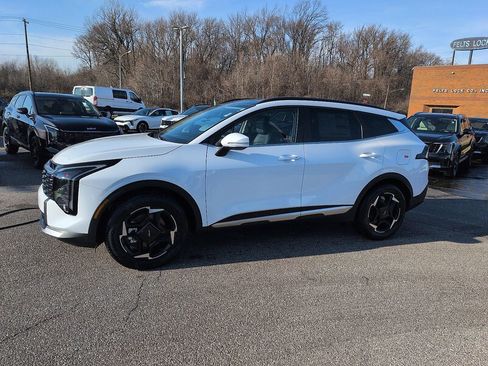 New 2026 Kia Sportage EX image 4