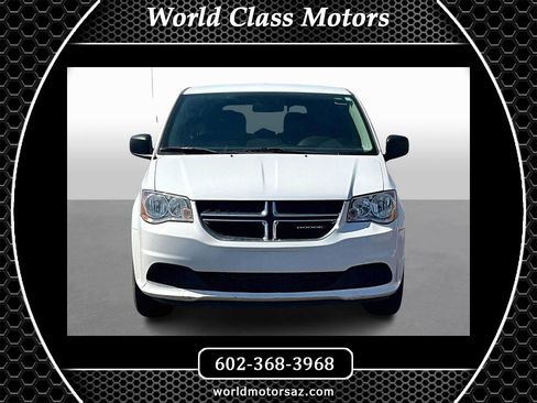 Used 2019 Dodge Grand Caravan SE image 1