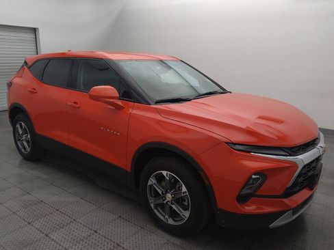 Used 2025 Chevrolet Blazer LT AWD/4WD image 11