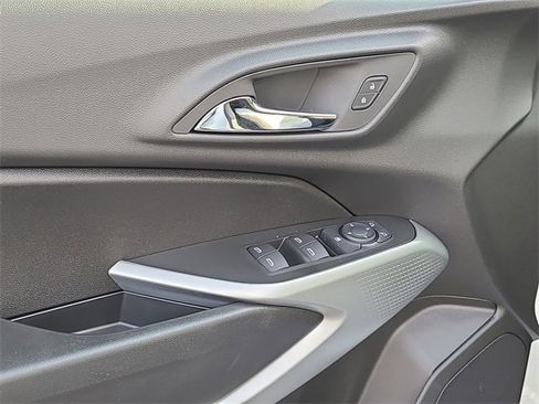 New 2026 Chevrolet Trax LS image 19