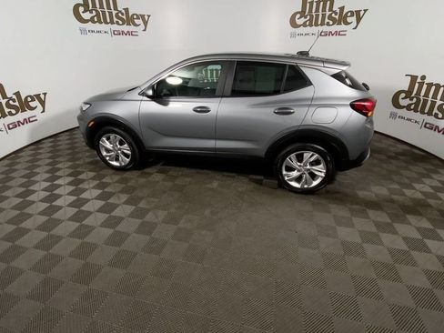 Certified 2024 Buick Encore GX Preferred w/ Comfort Package FWD image 5