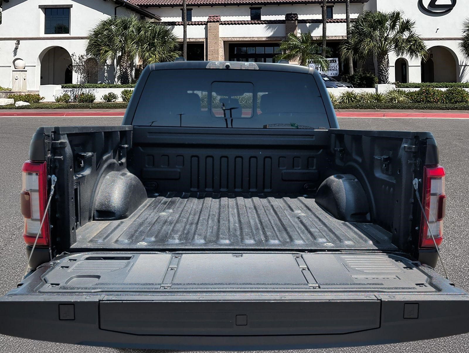 Used 2022 Ford F150 Raptor w/ Raptor 37 Performance Package AWD/4WD image 28