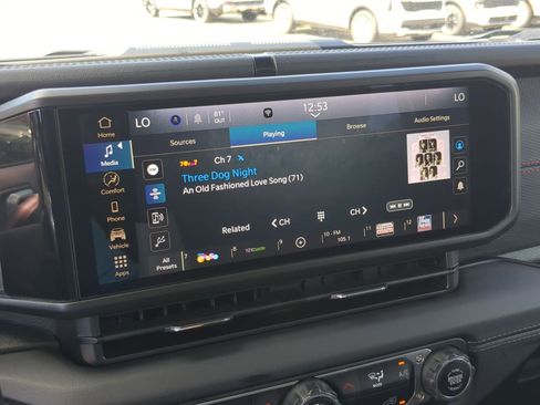 Used 2024 Jeep Wrangler Unlimited Rubicon image 17