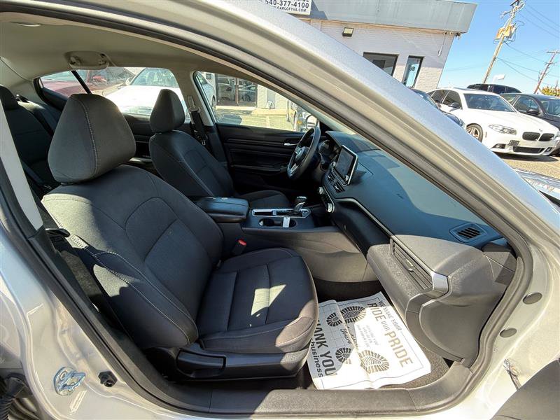 Used 2020 Nissan Altima 2.5 S FWD image 28