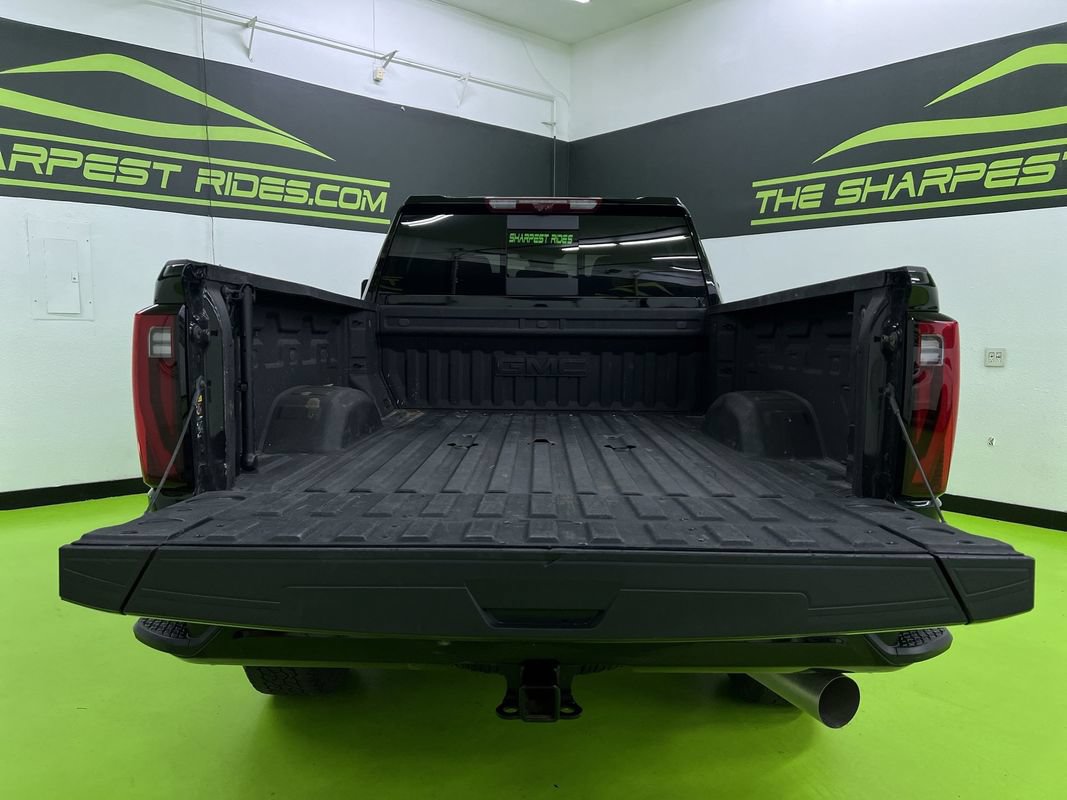 Used 2025 GMC Sierra 3500 Denali w/ Denali Reserve Package AWD/4WD image 9