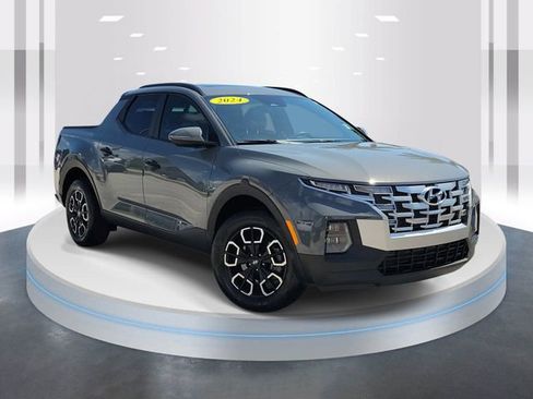Used 2024 Hyundai Santa Cruz SEL w/ Activity Package FWD image 1