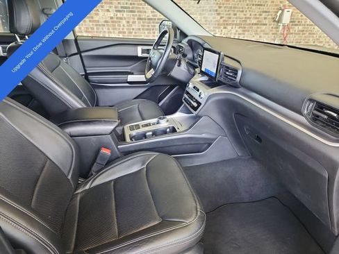 Used 2022 Ford Explorer XLT RWD image 12