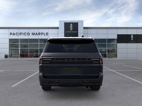New 2026 Lincoln Navigator L Black Label AWD/4WD image 5