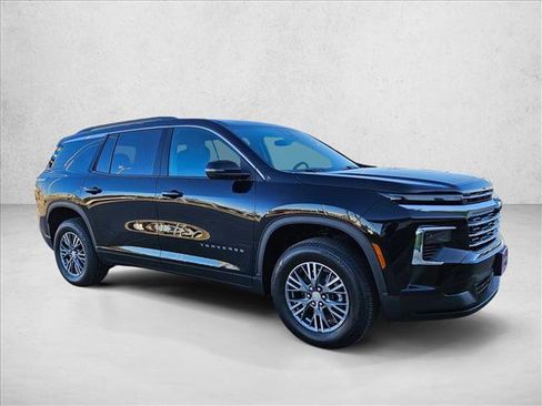 New 2026 Chevrolet Traverse LT image 7