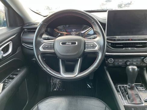 Used 2022 Jeep Compass Trailhawk w/ Trailhawk Convenience Group image 18