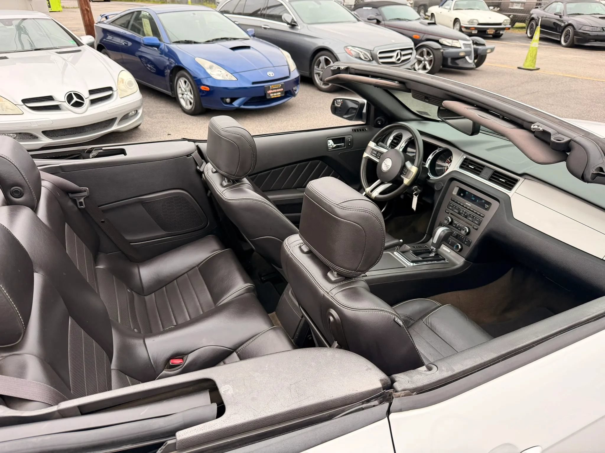 Used 2014 Ford Mustang Premium RWD image 17