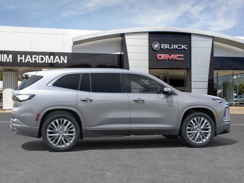 New 2026 Buick Enclave Avenir image 5
