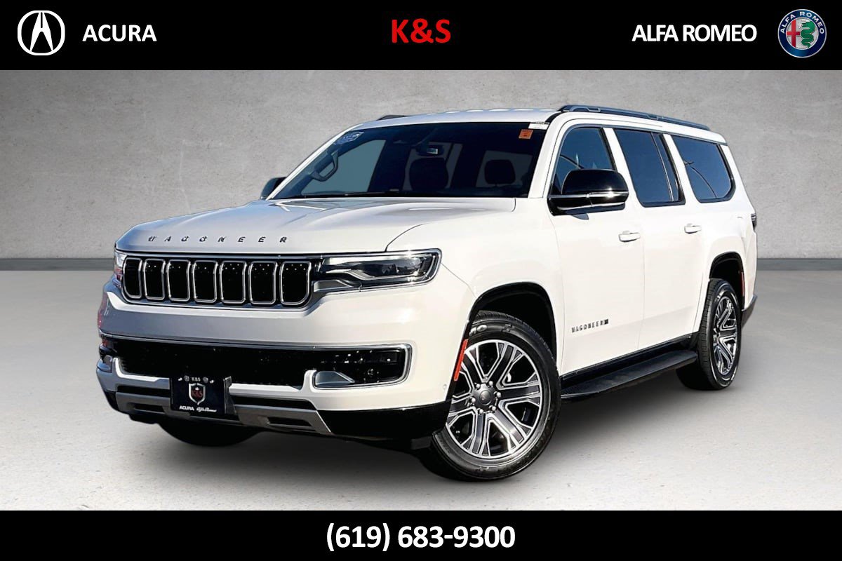 Used 2024 Jeep Wagoneer L Series II RWD image 1