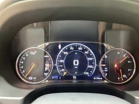 Used 2023 GMC Acadia Denali AWD/4WD image 11