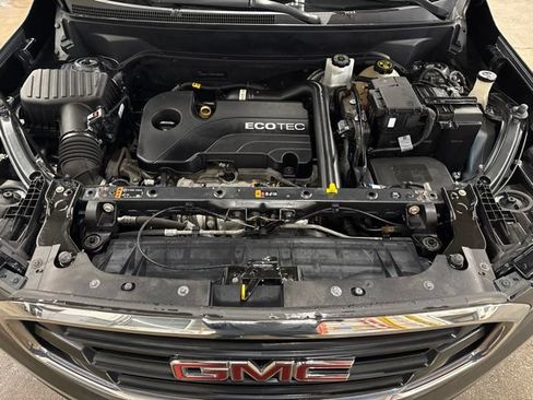 Used 2019 GMC Terrain SLE w/ Driver Convenience Package AWD/4WD image 30