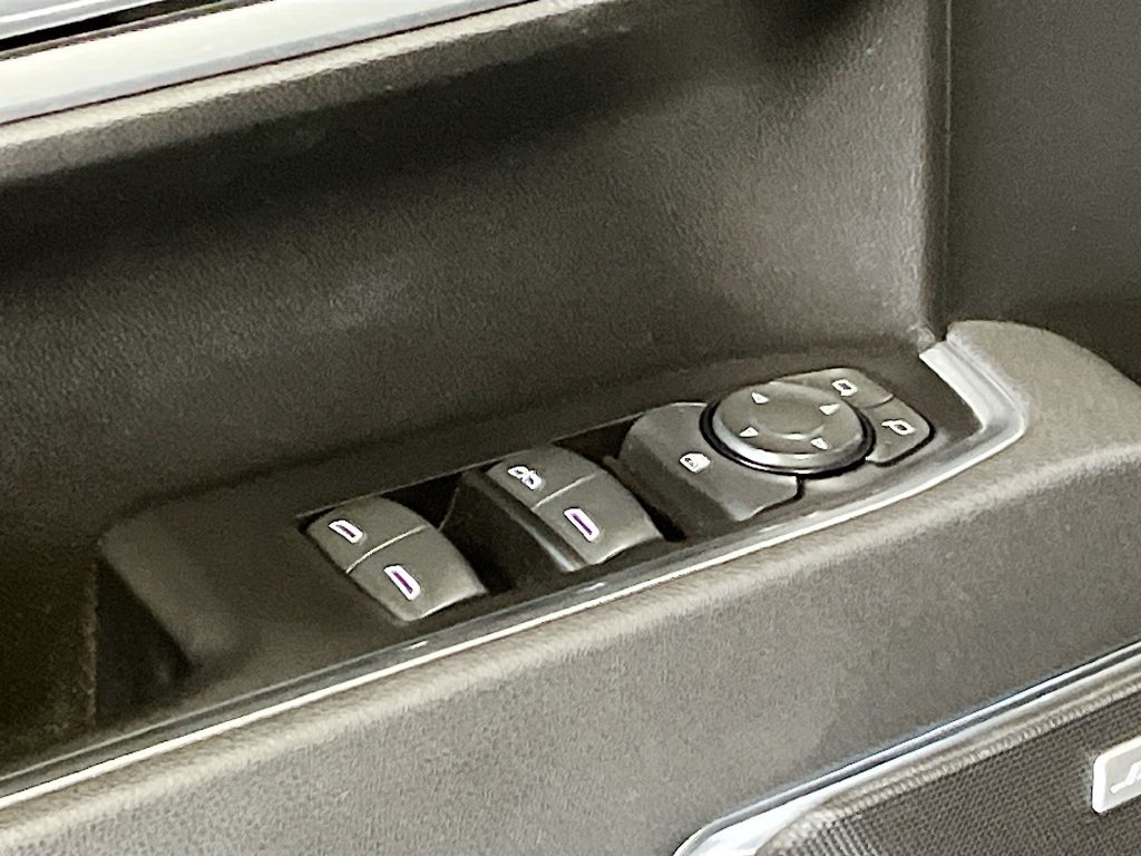 Used 2025 Chevrolet Silverado 1500 RST w/ Convenience Package II AWD/4WD image 18