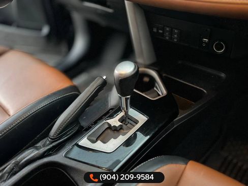 Used 2016 Toyota RAV4 Limited image 20