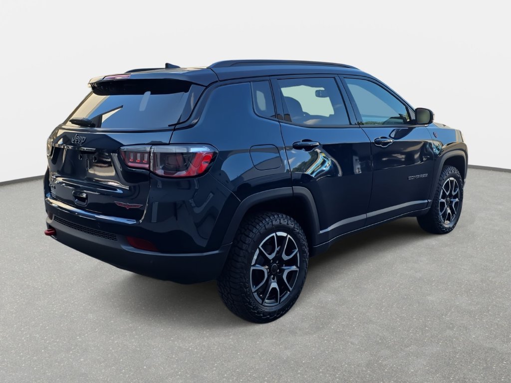 New 2026 Jeep Compass Trailhawk AWD/4WD image 5