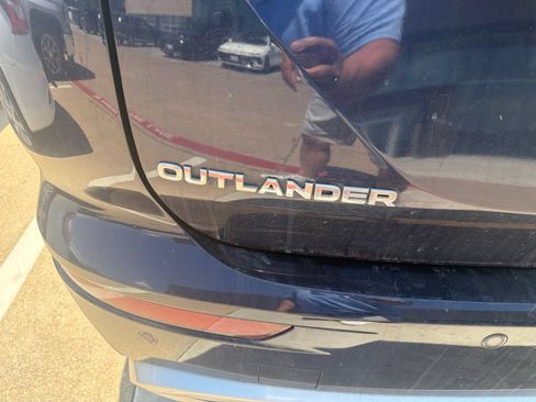 Used 2022 Mitsubishi Outlander SEL FWD image 7