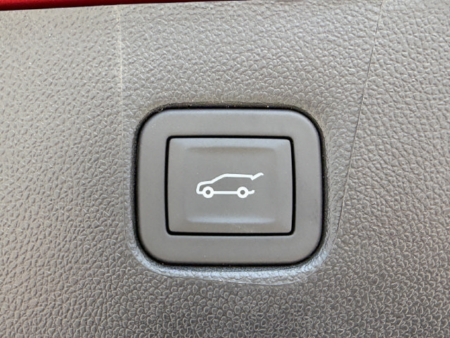 Used 2026 Chevrolet Blazer RS w/ Driver Confidence II Package FWD image 16