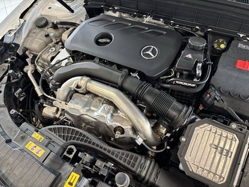 Certified 2025 Mercedes-Benz GLB 250 image 37