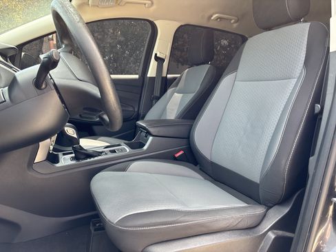 Used 2018 Ford Escape SE w/ SE Sync 3 Package FWD image 12
