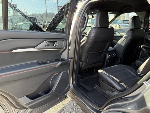 New 2026 Ford Explorer ST image 27