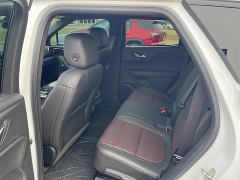 Used 2019 Chevrolet Blazer RS w/ LPO, Floor Liner Package image 10