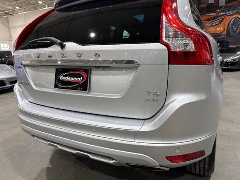 Used 2017 Volvo XC60 T6 Dynamic w/ Climate Package image 39