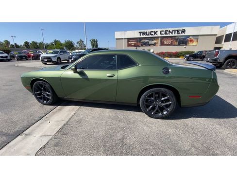 Used 2021 Dodge Challenger SXT w/ Blacktop Package RWD image 5
