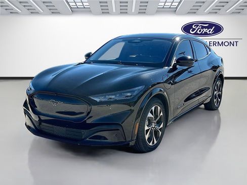 Used 2023 Ford Mustang Mach-E Premium image 3