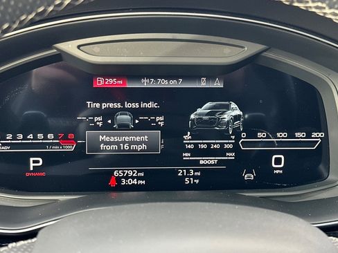 Used 2023 Audi RS Q8 4.0T image 30