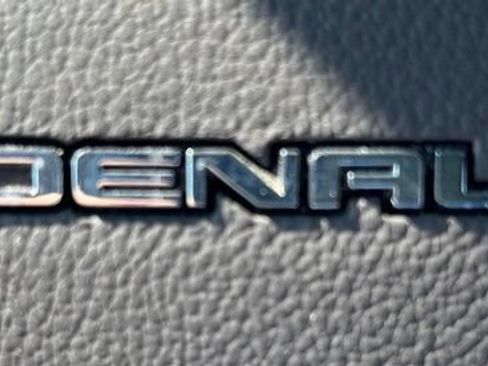 Used 2018 GMC Yukon Denali w/ Denali Ultimate Package AWD/4WD image 47