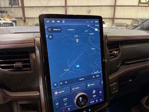 Used 2022 Ford Expedition Max Limited AWD/4WD image 37