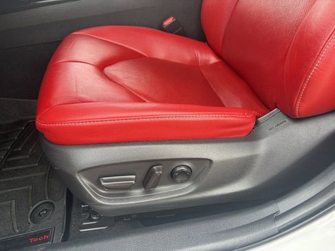 Used 2018 Toyota Camry XSE w/ Driver Assist Package image 22